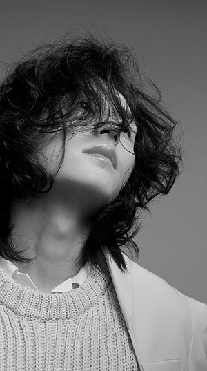 unchained-image1 unchained-image1